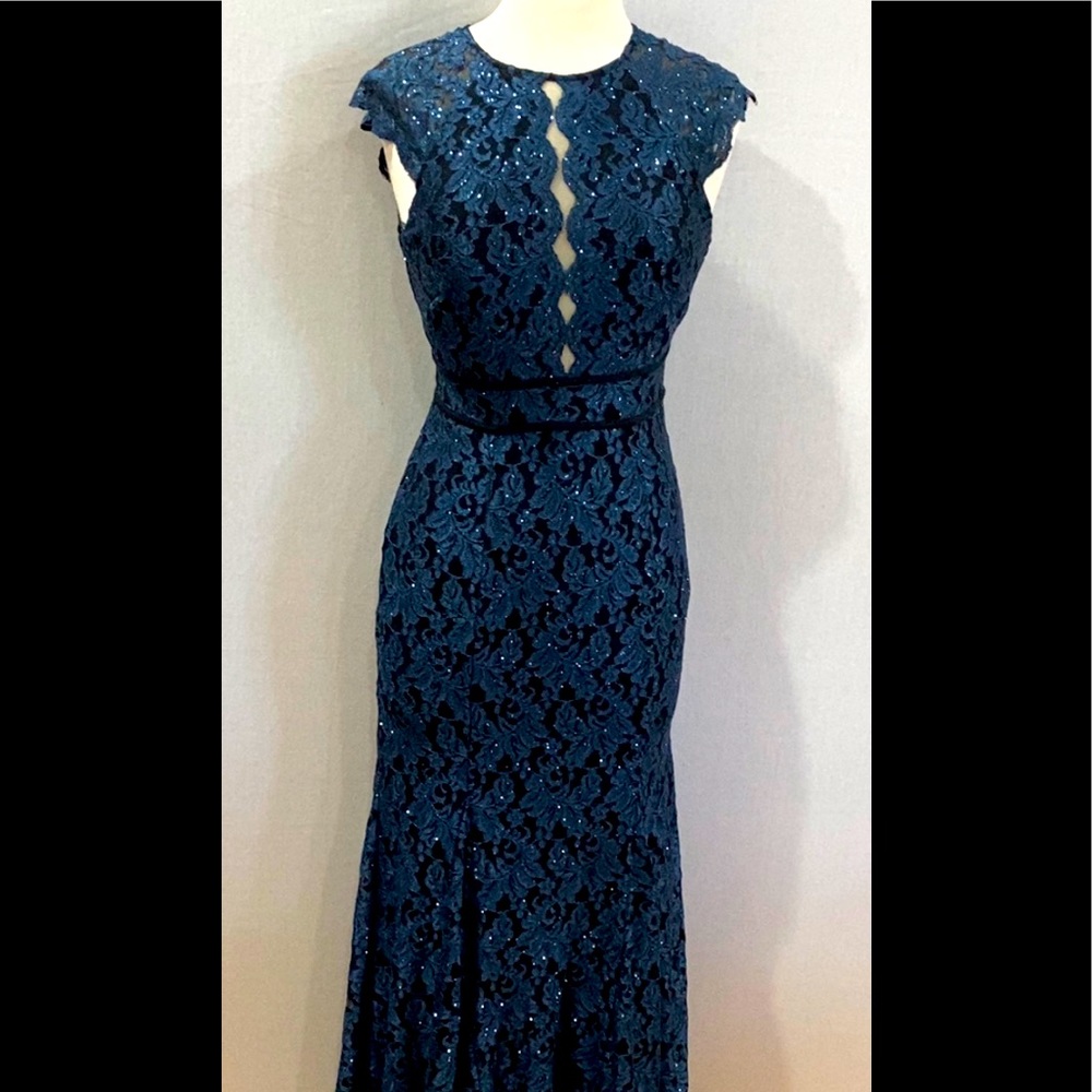 Size 8 Mother of Bride or Groom formal dress NEW